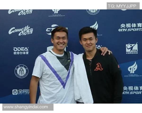 重庆网球队的团队协作之道:如何在比赛中实现默契与胜利 重庆网球队的团队协作之道:如何在比赛中实现默契与胜利